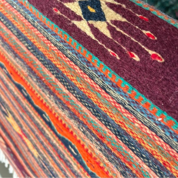 Wool Rug, Hand-Loomed in Mexico. - Picture 2 of 3